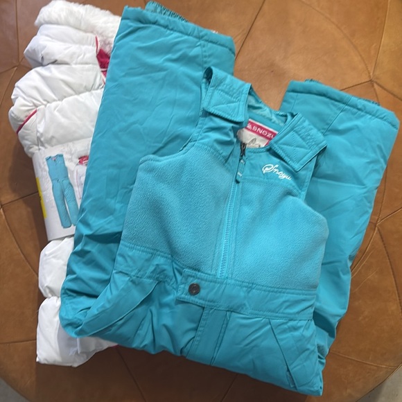 Girls 2pc Snozu winter coat and snow pants size 5 - Picture 3 of 3